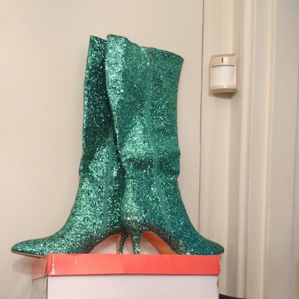 Sparkling Green Glitter Boots